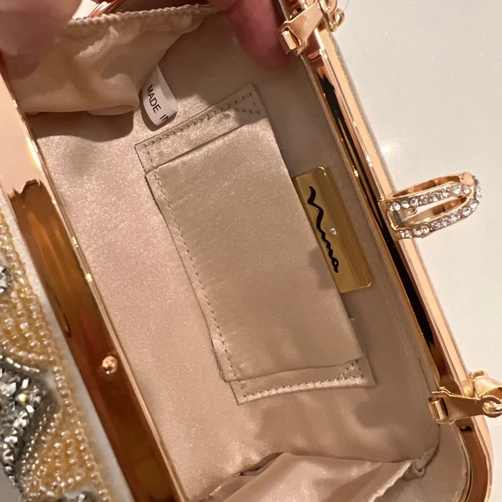 Nina Crystal Embellished Minaudiere Gelsey Clutch/Crossbody Chain Bag - Picture 11 of 15